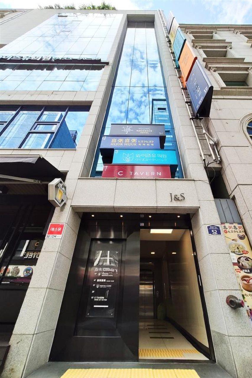 Oyo Hostel Myeongdong 2 Seoul Exterior photo